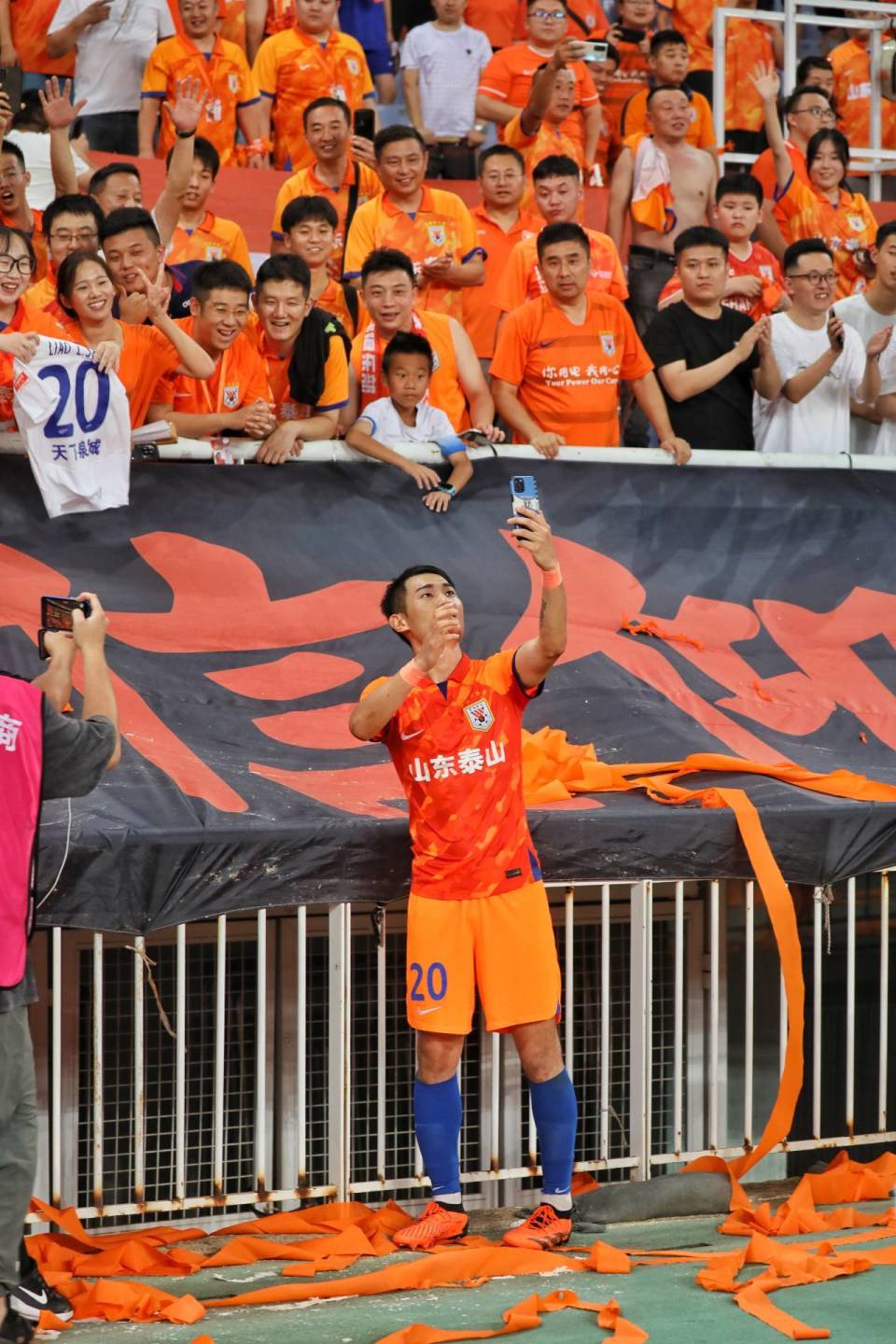 华体会_主场施压效果显著，攻防衔接紧密(主场施压效果显著,攻防衔接紧密的原因)